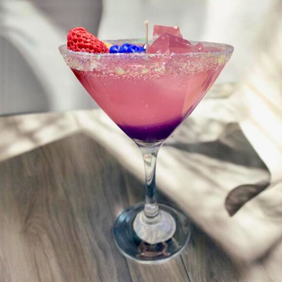 Handcrafted "Jamaican me crazy" Martini Candle - Picture 5 of 5